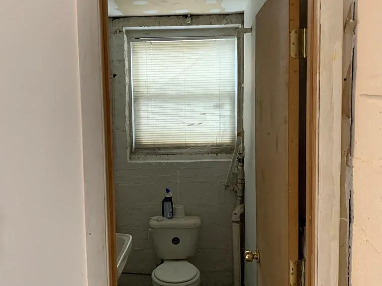 141 Galveston Pl SW — Photo 19