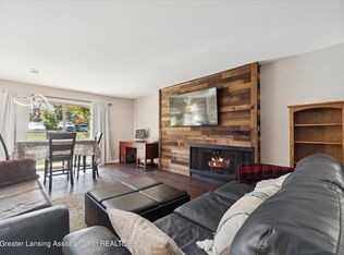 2926 Mount Hope Rd APT 105, Okemos, MI 48864