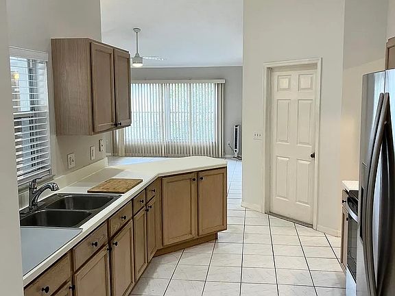 3rd image of 2645 53rd Ave