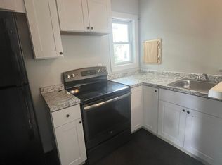 60 Silver St, Waterville, ME 04901