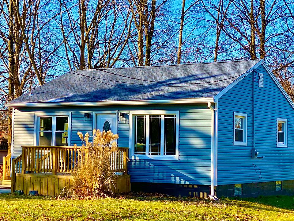 Two bedroom ranch in Liberty Twp