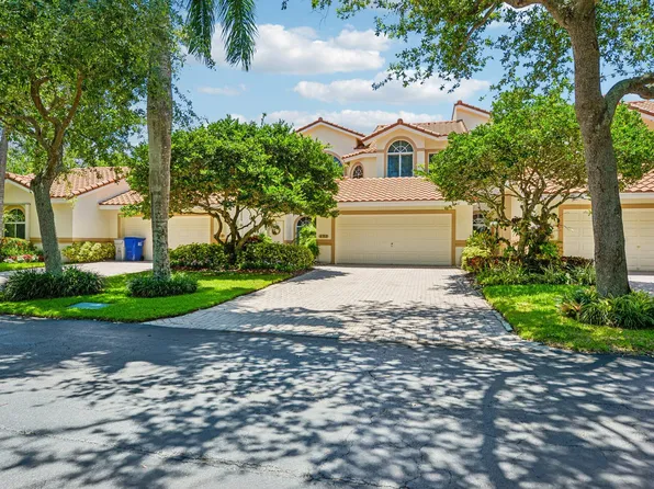 692 W Palm Aire Drive, Pompano Beach, FL 33069