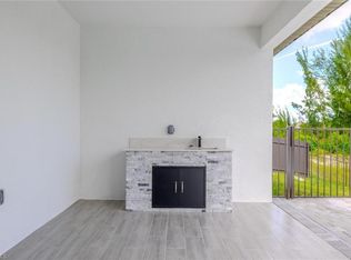 1119 NW 20th PL, CAPE CORAL, FL 33993