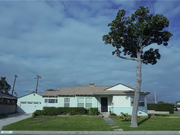 14211 Oval Dr, Whittier, CA 90604