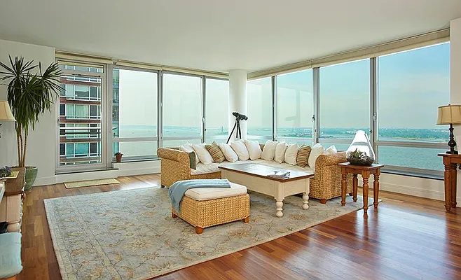 Rented by Town Residential | media 10