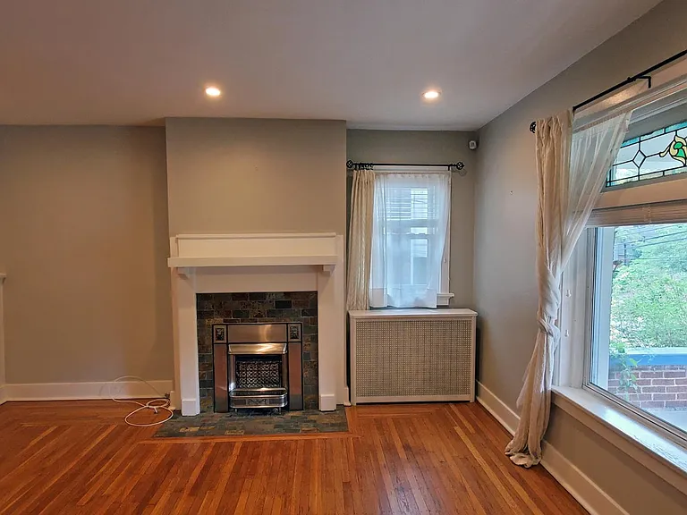 4224 Saline St — Photo 5