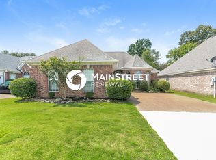 4933 Graham Lake Dr, Olive Branch, MS 38654