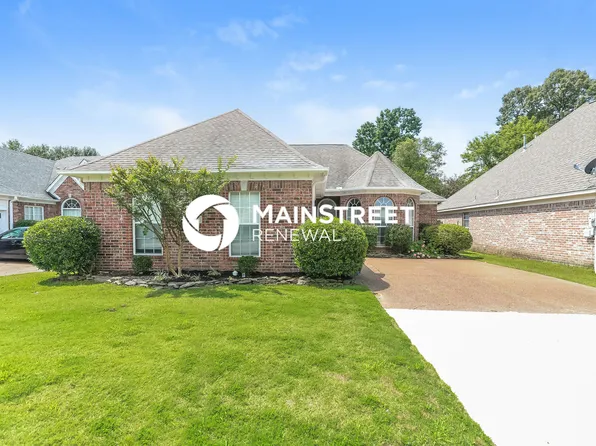 4933 Graham Lake Dr, Olive Branch, MS 38654