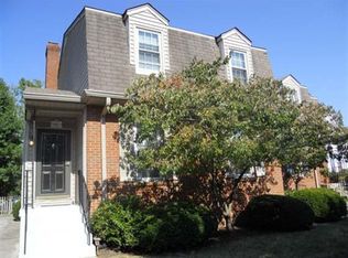 1067 Chinoe Rd, Lexington, KY 40502