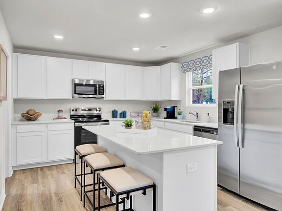 5th image of 7027 Windham Way