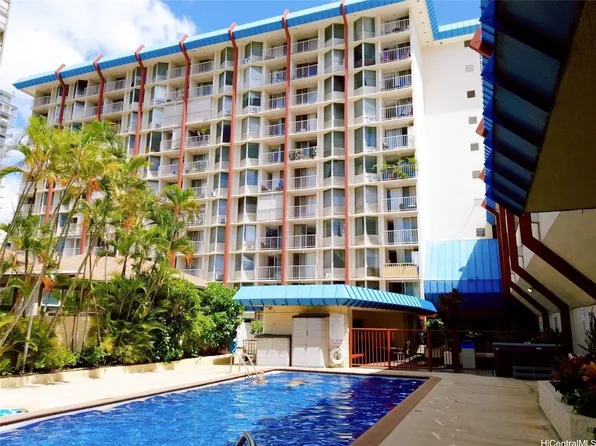 1535 Pensacola St APT 304, Honolulu, HI 96822