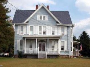 95 Hollow Rd, Skillman, NJ 08558