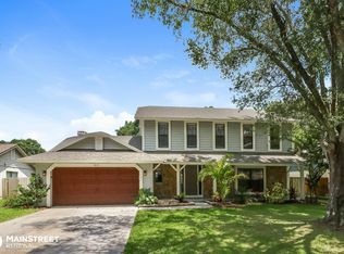 1618 Shady Leaf Dr, Valrico, FL 33596