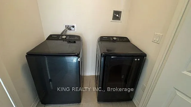 80 Keppel Cir — Photo 15