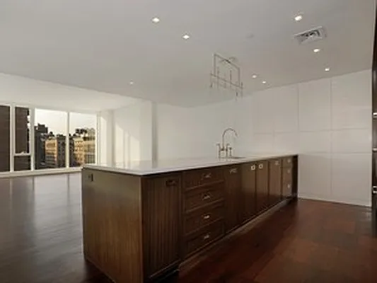Sold by Corcoran | media 8