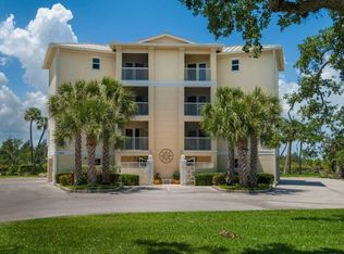 8885 W Orchid Island Cir APT 404, Vero Beach, FL 32963