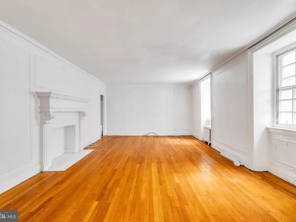 4643 Pine St APT C102, Philadelphia, PA 19143