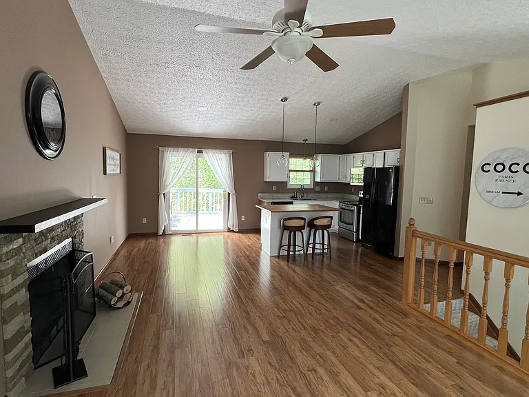 7777 Kiowa Way — Photo 23