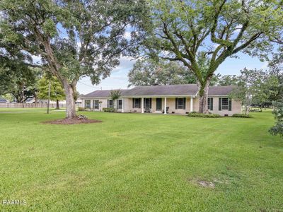4710 Loreauville Rd, New Iberia, LA, 70563