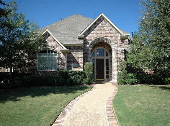 2nd image of 803 Glen Rose Dr