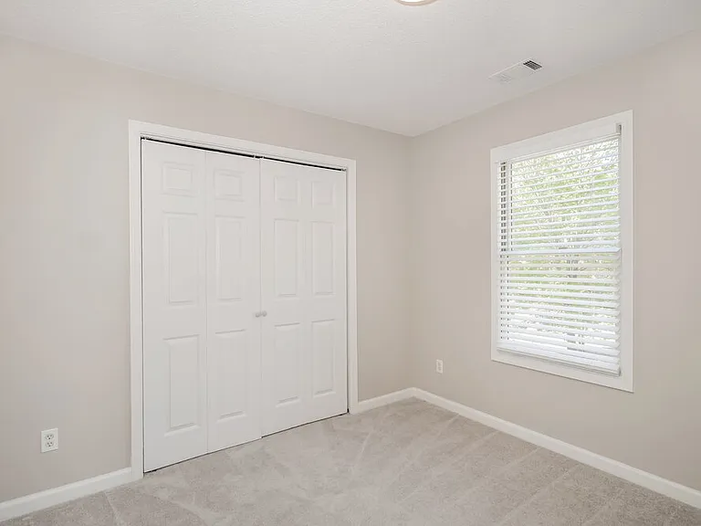 254 Hillandale Dr — Photo 15