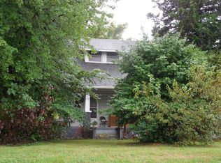 1512 W High St, Springfield, MO 65803