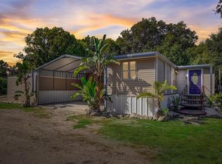 2344 Berry Rd, Plant City, FL 33567