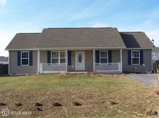 201 Fenimore Dr, Inwood, WV 25428