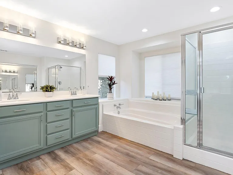 43635 Altamura Ct — Photo 33