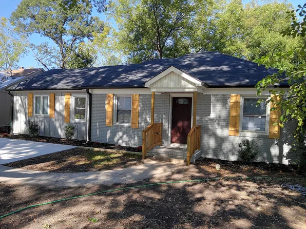 2429 Remount Rd, Charlotte, NC 28208