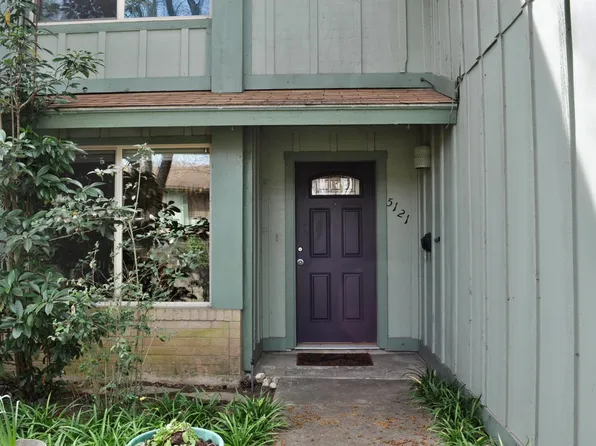 5121 Fort Clark Dr, Austin, TX 78745