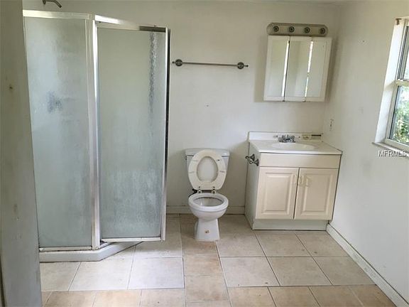 3rd image of 7085 54th Ave N