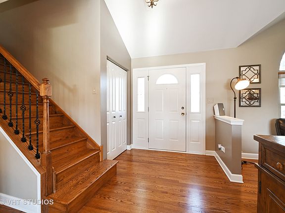 3rd image of 9161 W Willow Ln