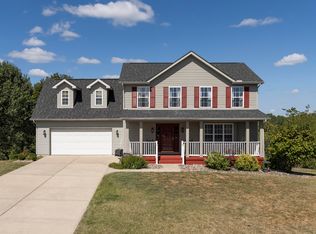 230 Lexington Trl, Dry Ridge, KY 41035