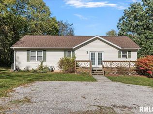 7425 Mechanicsburg Rd, Springfield, IL 62712