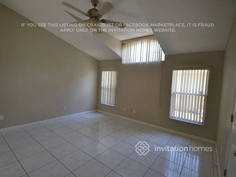 2330 Lily Pad Ln — Photo 5