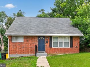 5 Pepper Mill Dr, Capitol Heights, MD 20743