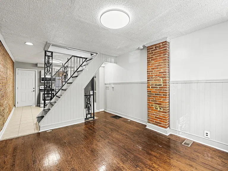 1129 Wicomico St — Photo 9