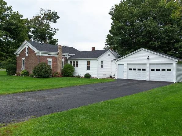 13238 Ridge Rd, Albion, NY 14411
