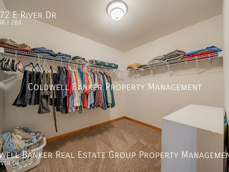 772 E River Dr — Photo 22