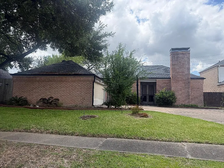 11607 Cedar Creek Dr — Photo 18