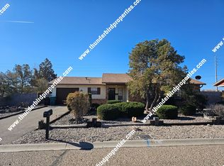 1119 Spur Rd SE, Rio Rancho, NM 87124
