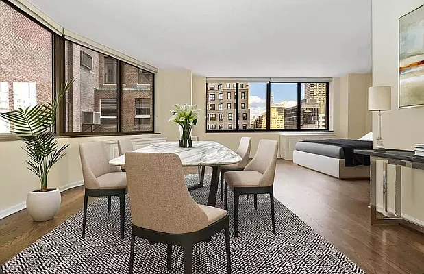 Rented by REAL New York | media 11