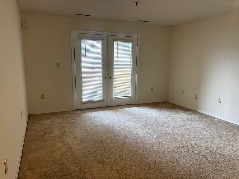 75 Washington Ave #4-101 — Photo 2