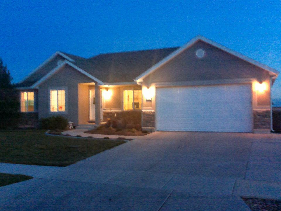 1st image of 363 W Sweet Corn Dr