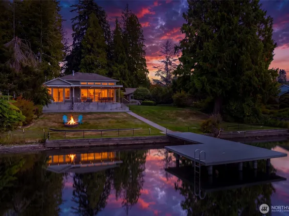 15924 E Shore Drive, Lynnwood, WA 98087