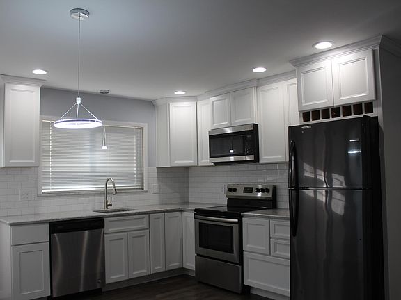 2nd image of 10096 Buffton Dr