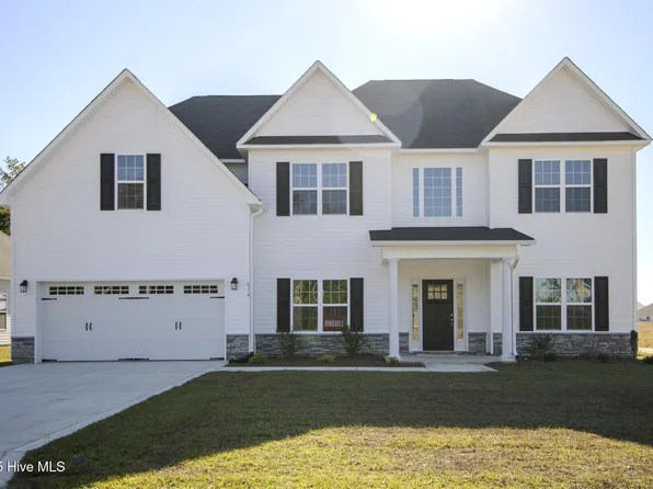 614 Blue Falcon Court, Jacksonville, NC 28546