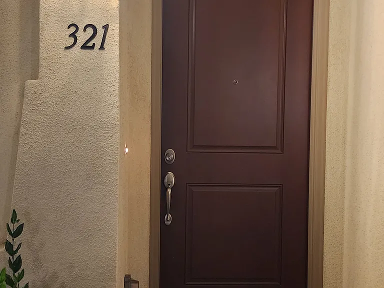 321 Canoe Ct — Photo 8