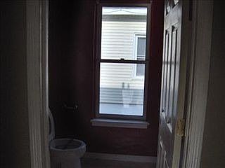 5th image of 139 Janet St SE